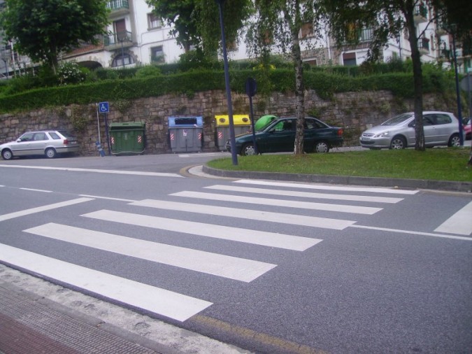 Pasos de peatones sin semáforos 
